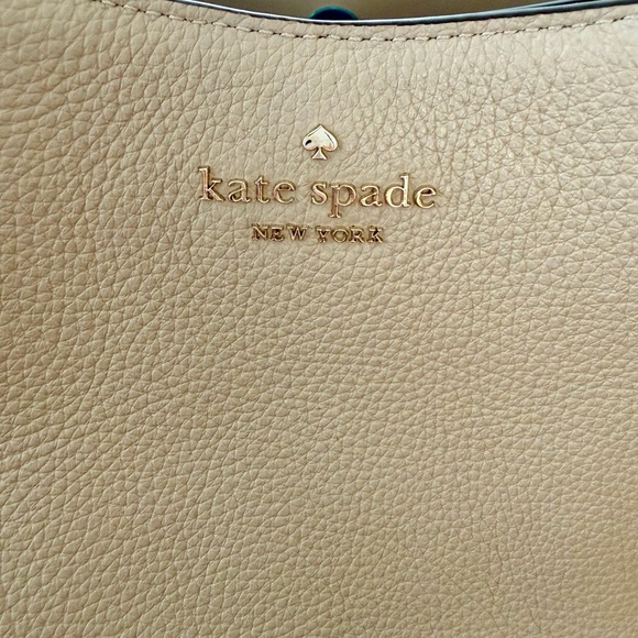 NWT Kate Spade Pebbled Leather Large Dumpling 🥟 Bag in Light Sand - Picture 3 of 14